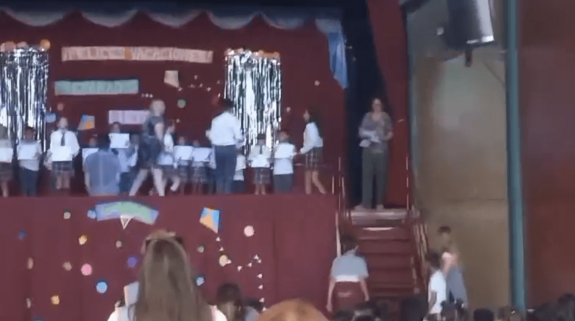 Viralizan videos y denuncian discriminación en acto de fin de curso en colegio primario de Lomas de Zamora
