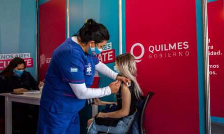 Estudio revela que Quilmes fue ejemplo en la campaña de vacunación durante la pandemia de COVID