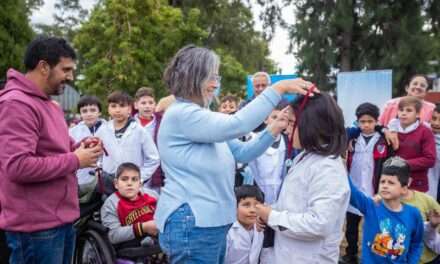 Más de 500 alumnosde escuelas primarias participaron de una jornada de atletismo en el Parque San Martín