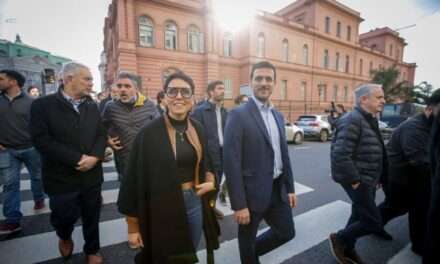 Mayra le volvió a reclamar al gobierno nacional "a reanudación de las obras paradas"