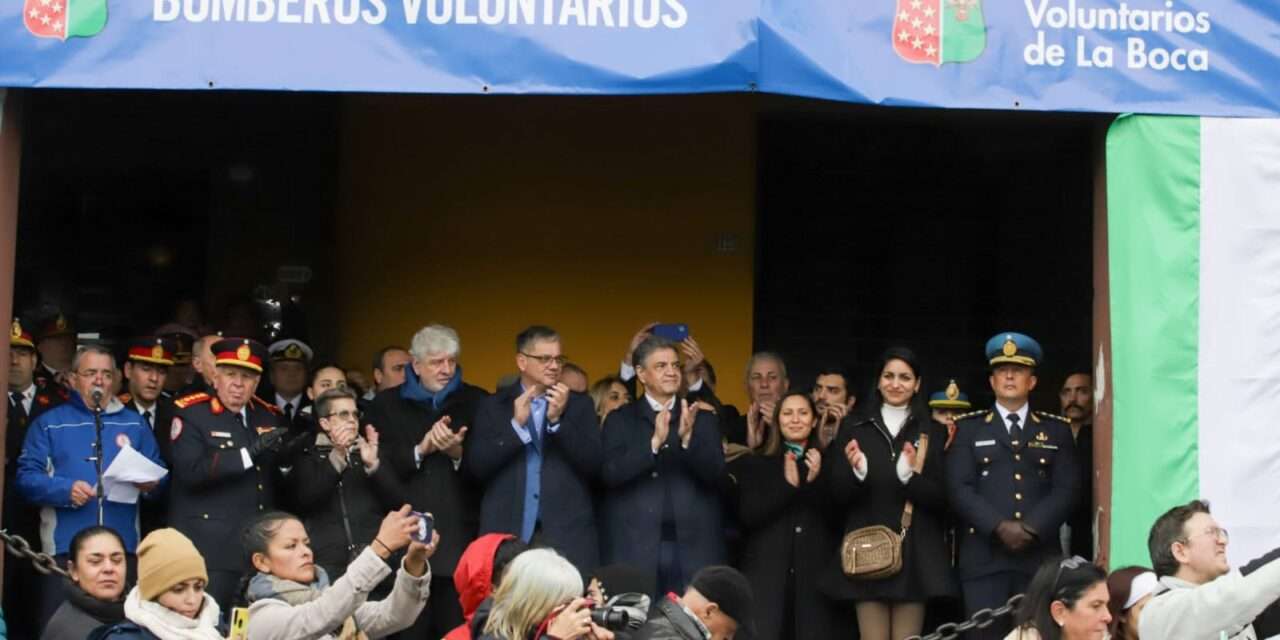 El Jefe de Gobierno porteño, Jorge Macri, les agradeció a los Bomberos de la Ciudad