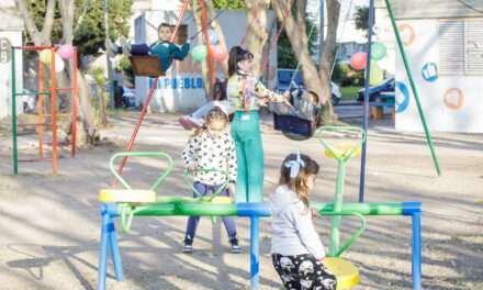 Con nombres de vecinos, inauguraron obras en las plazas del Barrio UOCRa de Berazategui