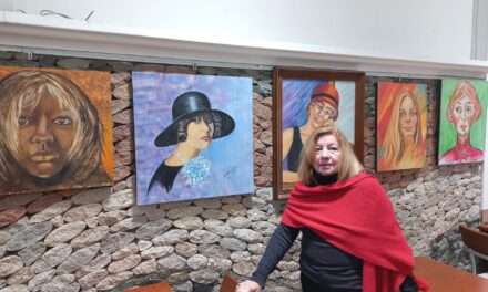 Mujeres, de la artista María Rizzo, una muestra imperdible en Quilmes