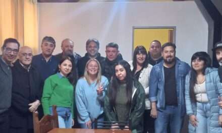Se reunió la Mesa Política de Unidad Popular Quilmes