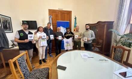 El titular de ATE Provincia se reunió con sus pares de Patagones por la campaña un millón de firmas para anular el DNU 70/23