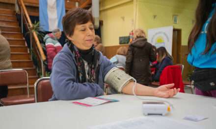 Tu Salud en el Centro: El operativo de Lanus Gobierno para las personas mayores