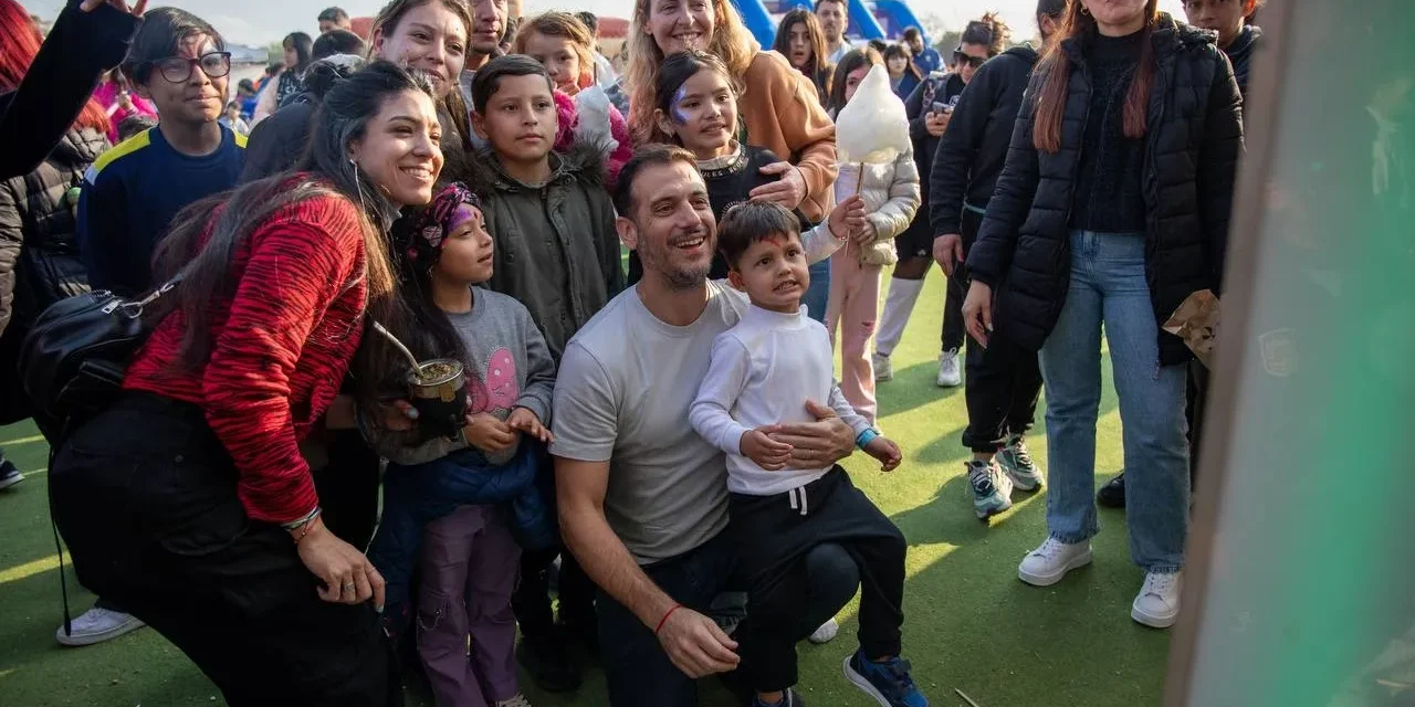 Lanús Gobierno celebró el Día de las Niñeces con una multitud en el Parque Eva Perón