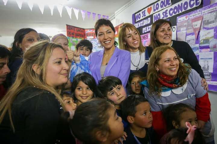 Mayra Mendoza: "No va a haber dificultad que nos haga bajar los brazos. Trabajamos con el corazón y siempre para adelante”