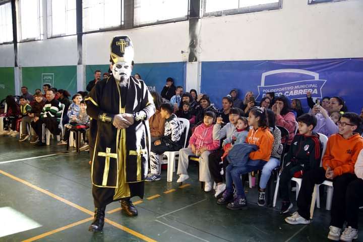 Más de 350 familias de municipales de Avellaneda disfrutaron el show de cierre de las actividades de invierno organizadas por el SUMA