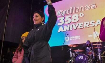 Miles de vecinos disfrutaron de otra edición del Festival Somos Quilmes, con el cierre de Estelares