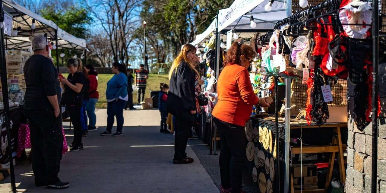 Este sábado 17 se realiza una Feria de la Economía Social y Popular “Hecho en Lanús” en la Plaza San Martín