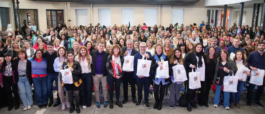 Las escuelas de Avellaneda recibieron materiales de Educación Sexual Integral