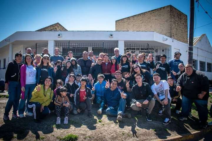 Jornada solidaria "Participación + Comunidad" en el barrio La Paz, con la presencia de Mayra Mendoza