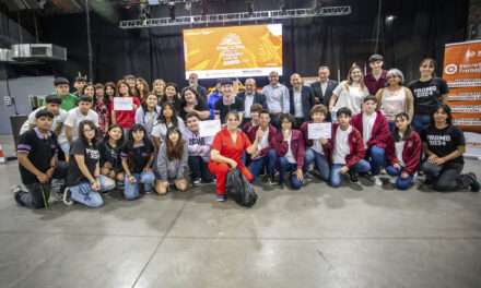 Escuelas públicas y privadas de Berazategui presentaron proyectos para fortalecer el consumo local