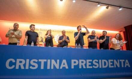 Se presentó en Avellaneda la Mesa “Cristina Presidenta”