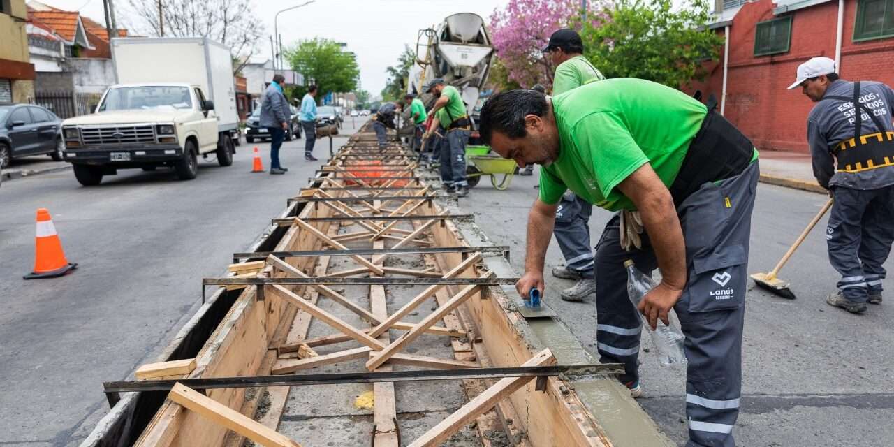 Parque Central Las Colonias: avanzan las obras de Lanús Gobierno en la Av. 29 de Septiembre