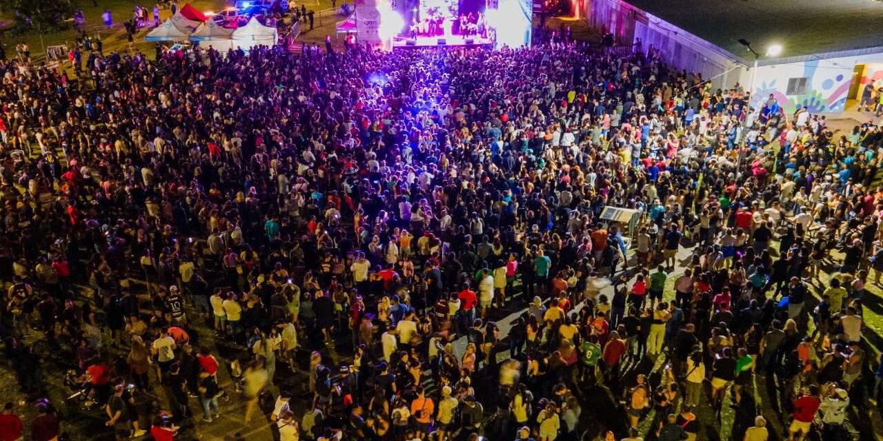 Más de 20 mil personas celebraron el Festival "Este es mi Barrio", en Monte Chingolo