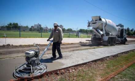 Lanús Gobierno avanza con la nueva senda aeróbica del Parque Central Las Colonias