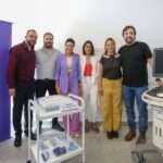 Mayra y el ministro Kreplak recorrieron los avances del nuevo centro de salud mental y entregaron equipamiento