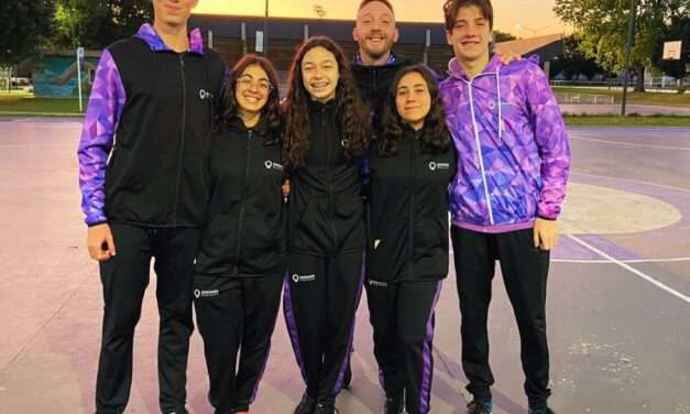 Podio para la natación del Quilmes Oeste en los Juveniles Bonaerenses, donde destacaron que "los clubes deben ser de sus socios"