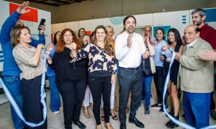 En Berazategui, Mussi y Kreplak abrieron una nueva sede del Centro Provincial de Atención de Salud