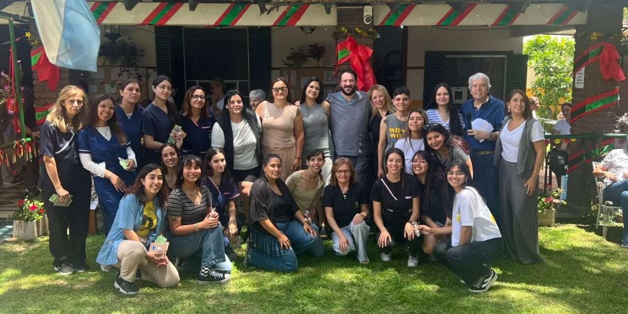 El Hogar El Cedro de Ezpeleta vivió su fiesta de fin de año que ya es toda una tradición