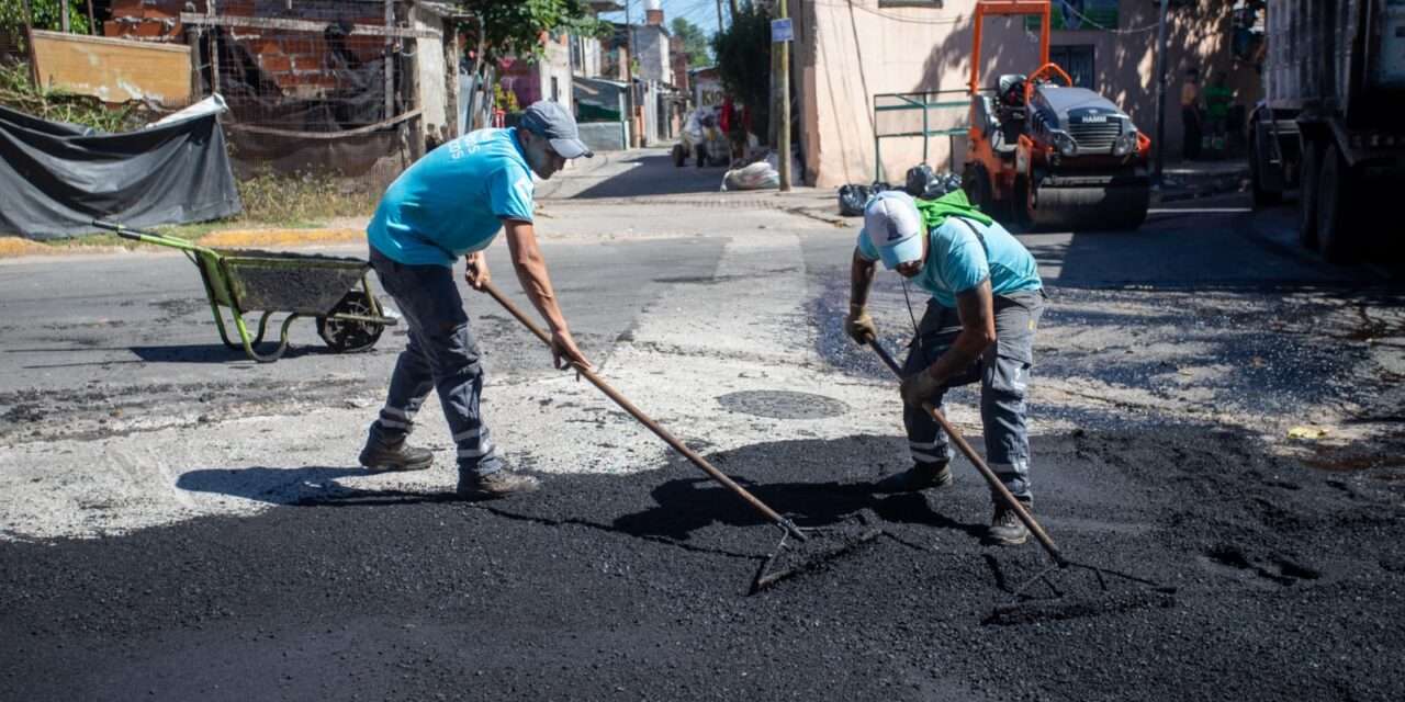 Continúan con el Plan de Pavimentación en Monte Chingolo, Lanús Este y Lanús Oeste 