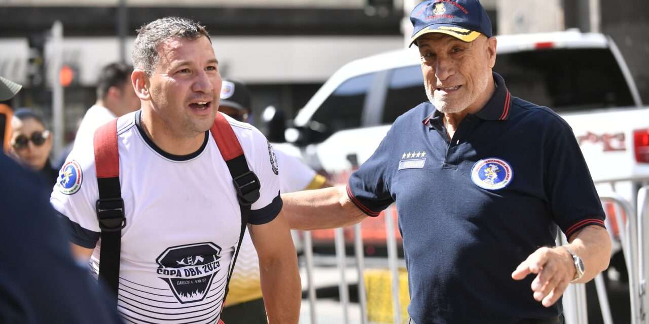 El "Chino" Cassani premiado: El mejor Bombero Voluntario del Mundo es de Quilmes, y es suboficial del Cuartel de Bernal