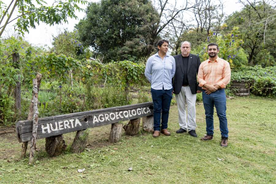 Balladares participó junto al Ministerio de Desarrollo Agrario bonaerense realizó una jornada en la huerta de la UNLa
