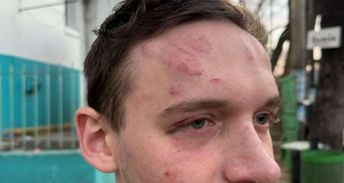 Nuevo Quilmes Plaza da vergüenza: Un vendedor golpeó ferozmente a un cliente