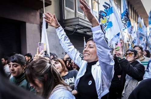 “El pueblo volvió hoy a la calle a pedir por la libertad de Cristina”, dijo Mayra mendoza