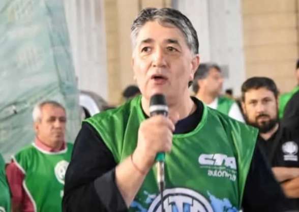 ATE: Claudio Arévalo saludó a los Estatales en su Día y le apuntó a Milei por el vaciamiento del Estado