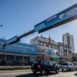 Lanús Gobierno instaló el primer pórtico de la ciudad con cámaras lectoras de patente