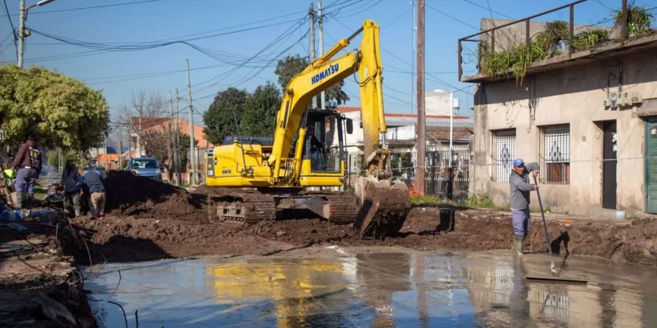 Pavimentos de 30 cuadras de Quilmes Oeste con inversión municipal plena