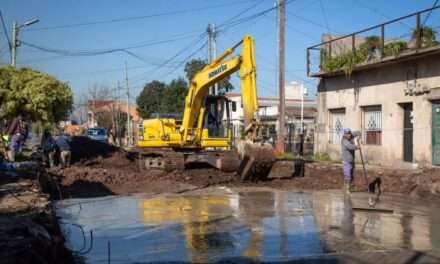 Pavimentos de 30 cuadras de Quilmes Oeste con inversión municipal plena
