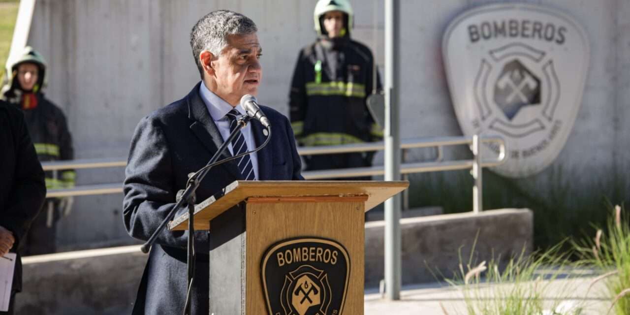 Homenaje de la Ciudad de Buenos Aires a los bomberos caídos en el cumplimiento del deber