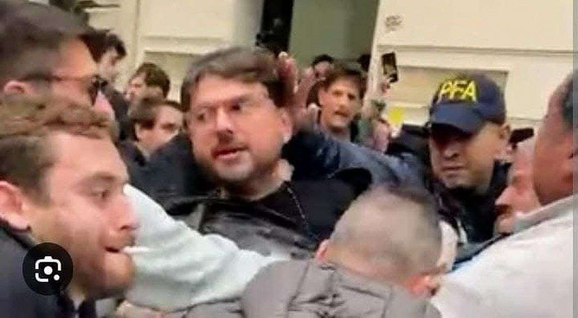 Solidaridad con Grabois de la Mesa Popular Quilmes por su "detención arbitraria"