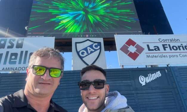 QAC: El Estadio Centenario ya tiene su pantalla gigante, donada por dos socios