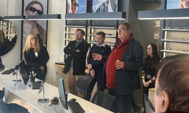 Opticenter Quilmes lidera la Revolución Visual con los nuevos Lentes Multifocales HOYA