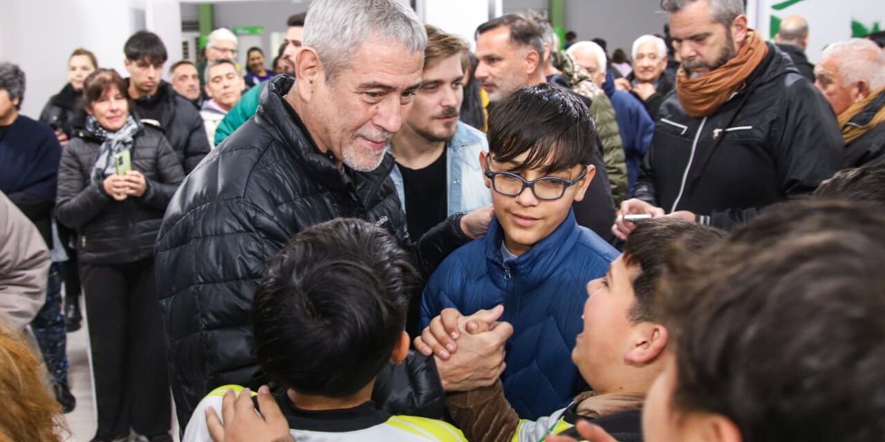 Jorge Ferraresi inauguró el nuevo edificio del Polideportivo Osvaldo Suárez de Wilde