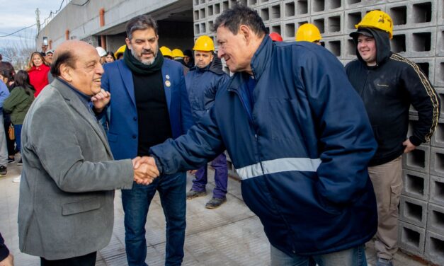 Con Bianco, Mussi recorrió la obra del Polo Educativo Integral de El Pato