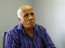 Daniel García al Presidente: “La democracia no se arrodilla, Milei”