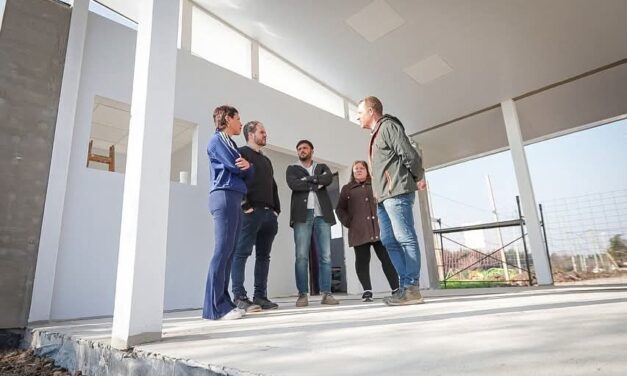La Intendenta de Quilmes supervisó la obra del nuevo edificio del Centro de Educación Física (CEF) Nº 190 de Villa Alcira