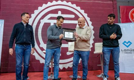 Lanús Gobierno inauguró el Mundialito "Lanús tu Amigo"