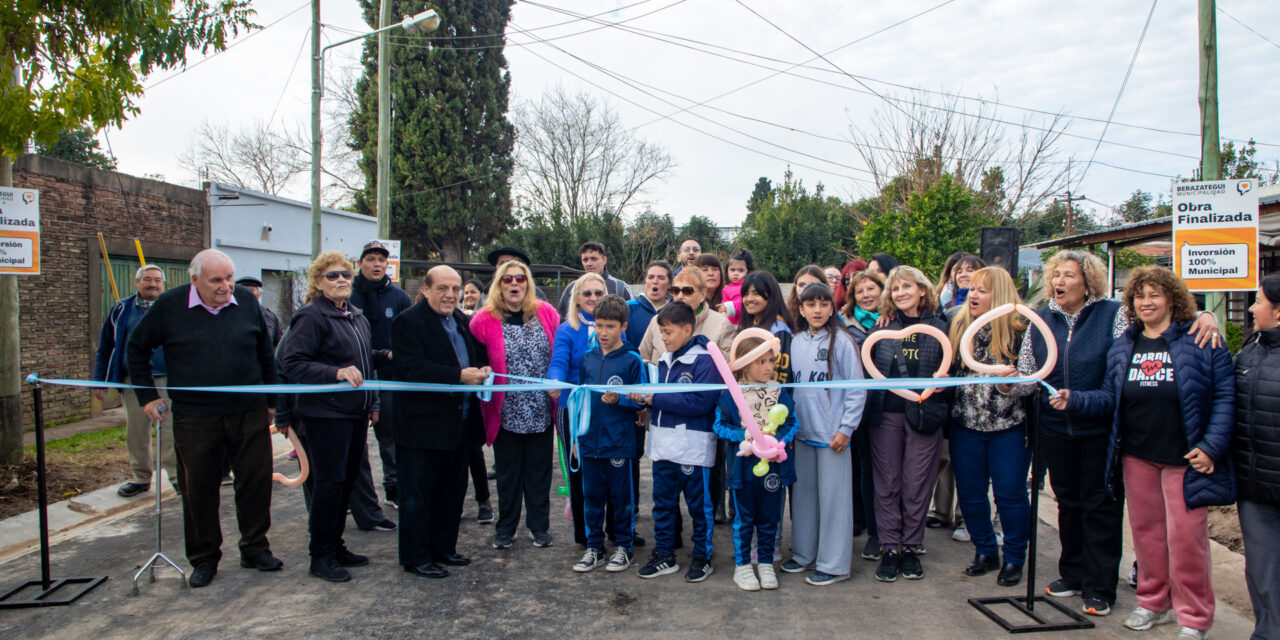 Berazategui: Mussi inauguró nuevos pavimentos en el El Progreso y Sourigues