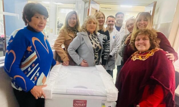 La Cooperadora del Hospital de Quilmes donó un freezer para el nuevo Centro de Recolección de Leche Humana