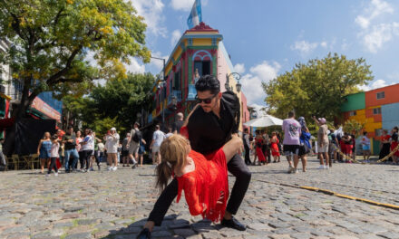 La Ciudad de Buenos Aires celebra los 155 años de La Boca con un megafestival y arte