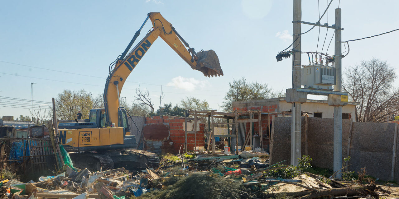 Demuelen viviendas de las familias que se mudaron al Complejo Habitacional de Kennedy Norte