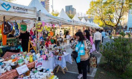 Lanús Gobierno celebró el 102° aniversario de Remedios de Escalada