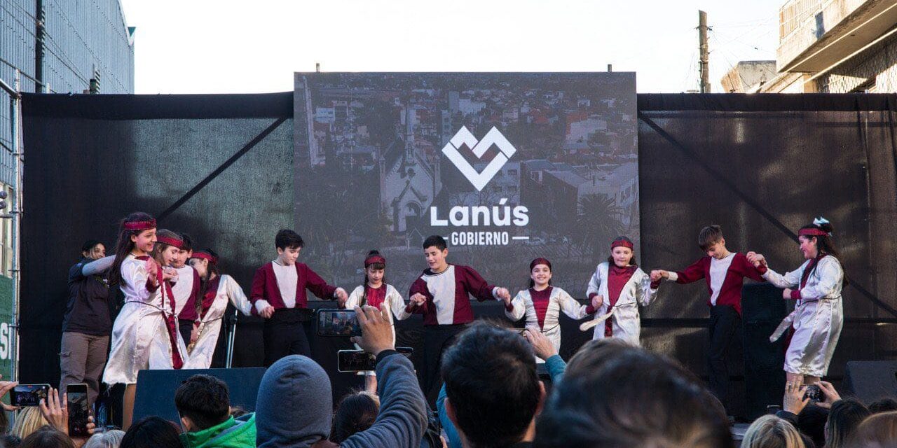 Valentín Alsina celebró su 150° aniversario con el festival 'Este es mi Barrio'